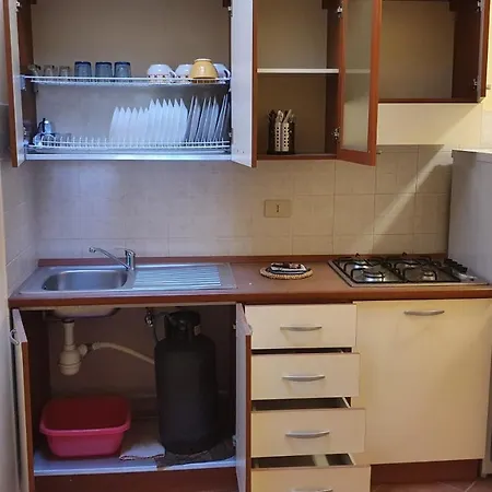 Monolocali In Centro Paese Апартаменты *